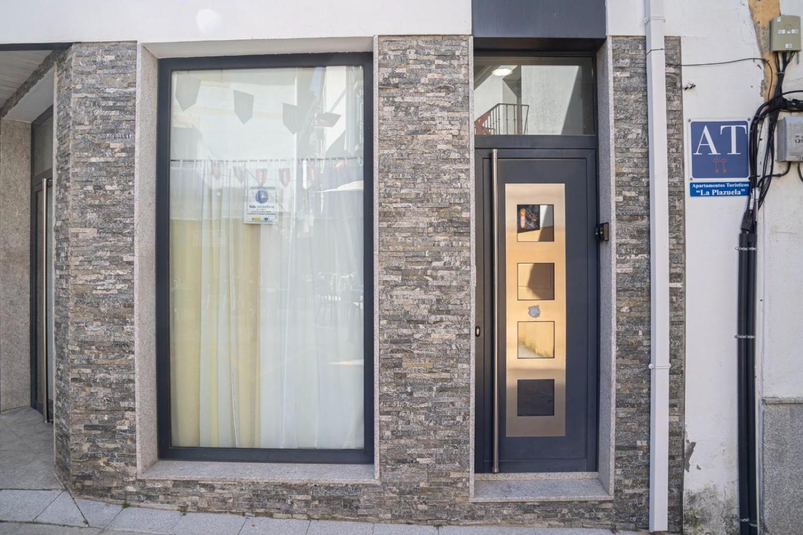 Apartamentos La Plazuela Banos De Montemayor Kültér fotó