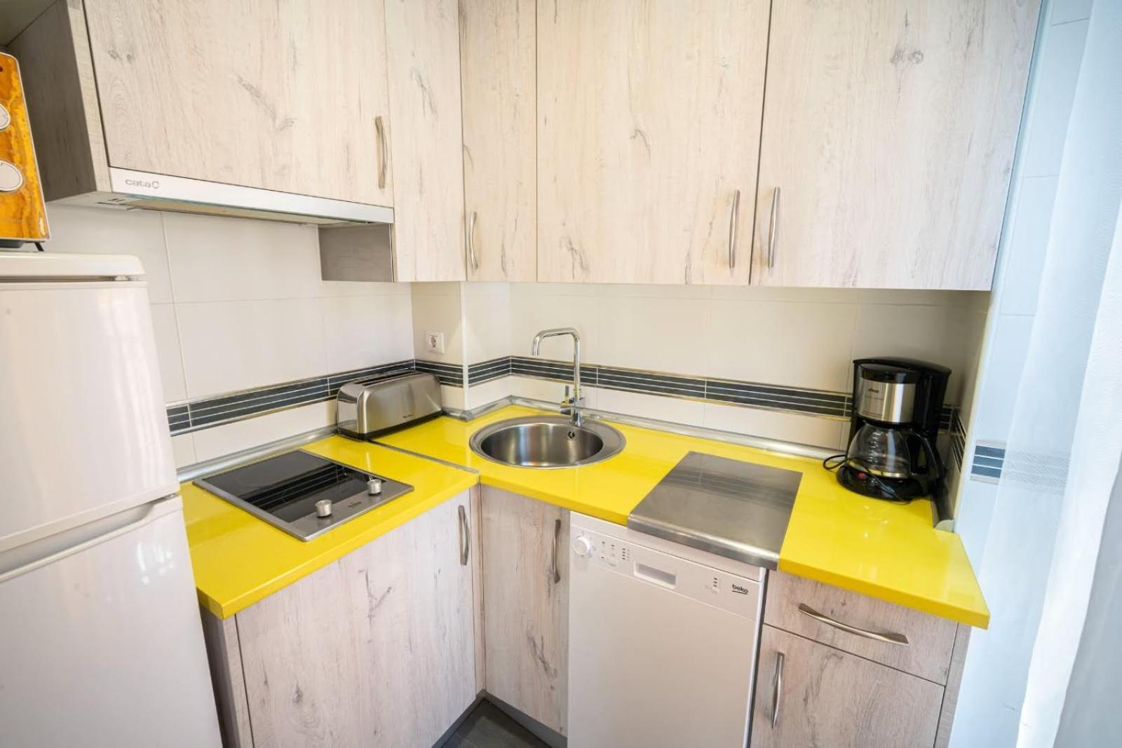 Apartamentos La Plazuela Banos De Montemayor Kültér fotó