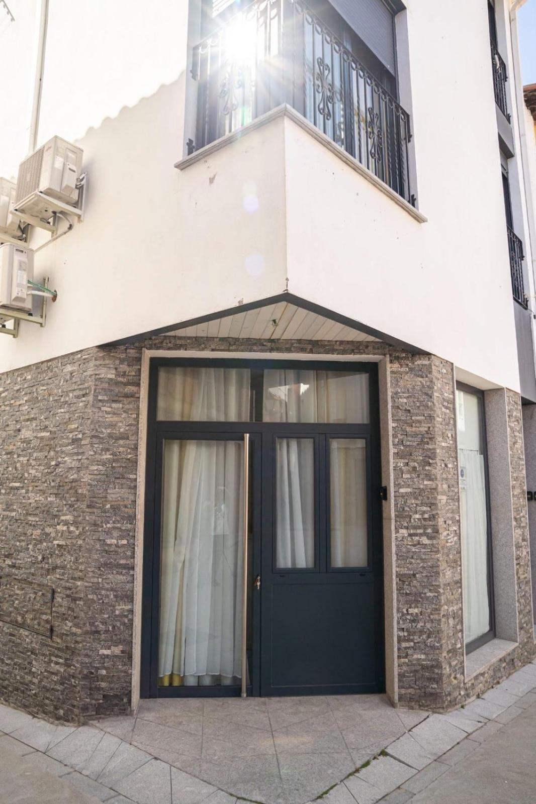 Apartamentos La Plazuela Banos De Montemayor Kültér fotó