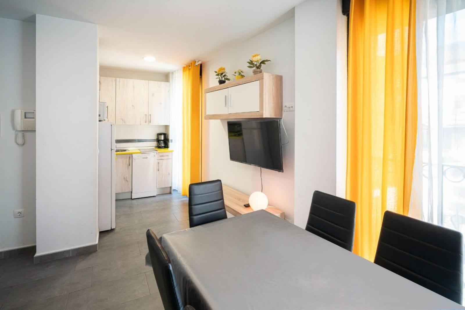 Apartamentos La Plazuela Banos De Montemayor Kültér fotó